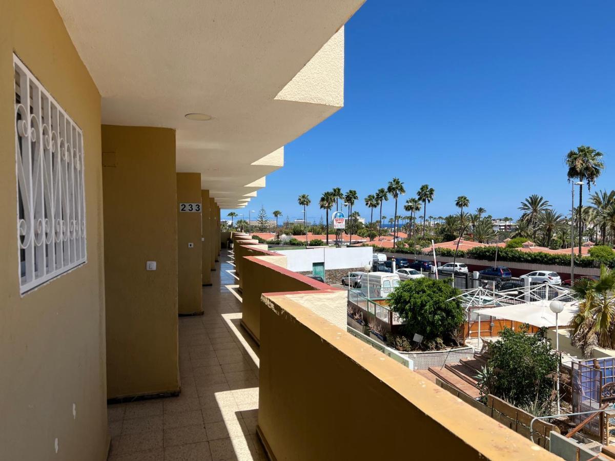 Cozy Apartment Near Yumbo Playa del Inglés Exterior foto